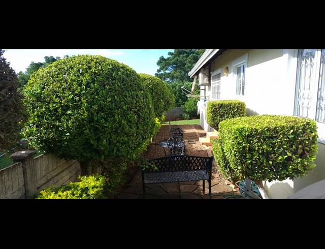 3 BEDROOM CLUSTER FOR SALE IN MOUNT EDGECOMBE